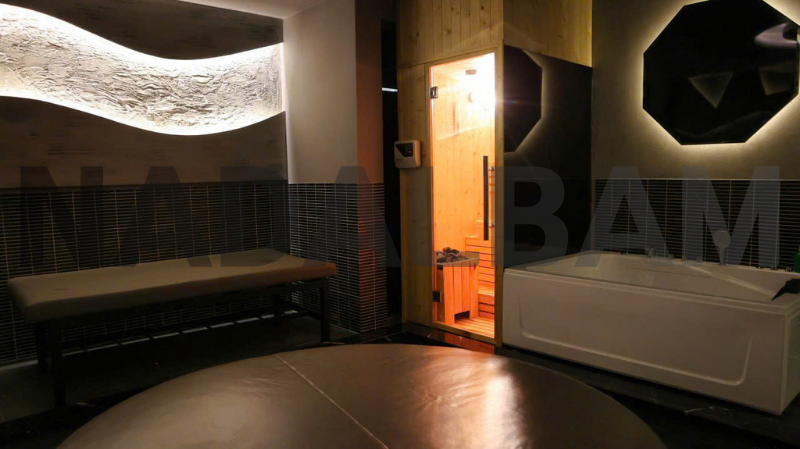 나트랑 나우스파 룸 전경.png